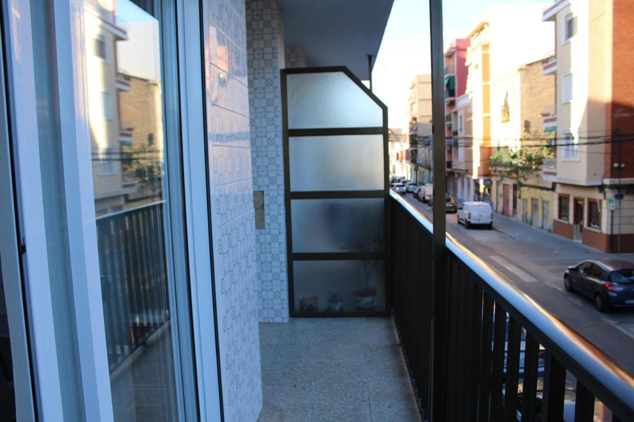 Apartamento Playa 5 Minutos A Pie Moderno Y Confortable Cabanyal Apartment Valencia Ngoại thất bức ảnh